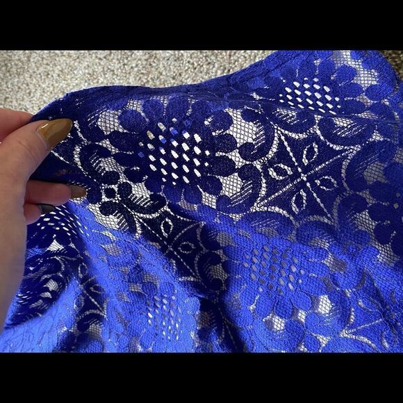 Skies Are Blue Dress New Lace Lined Bell Sleeve Formal Dressy Womens Size XS - Picture 9 of 11